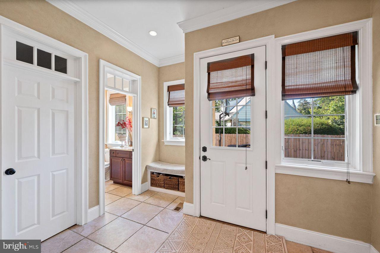 122 Old Lancaster Road Devon, PA 19333 - Photo 24 of 65 Mudroom