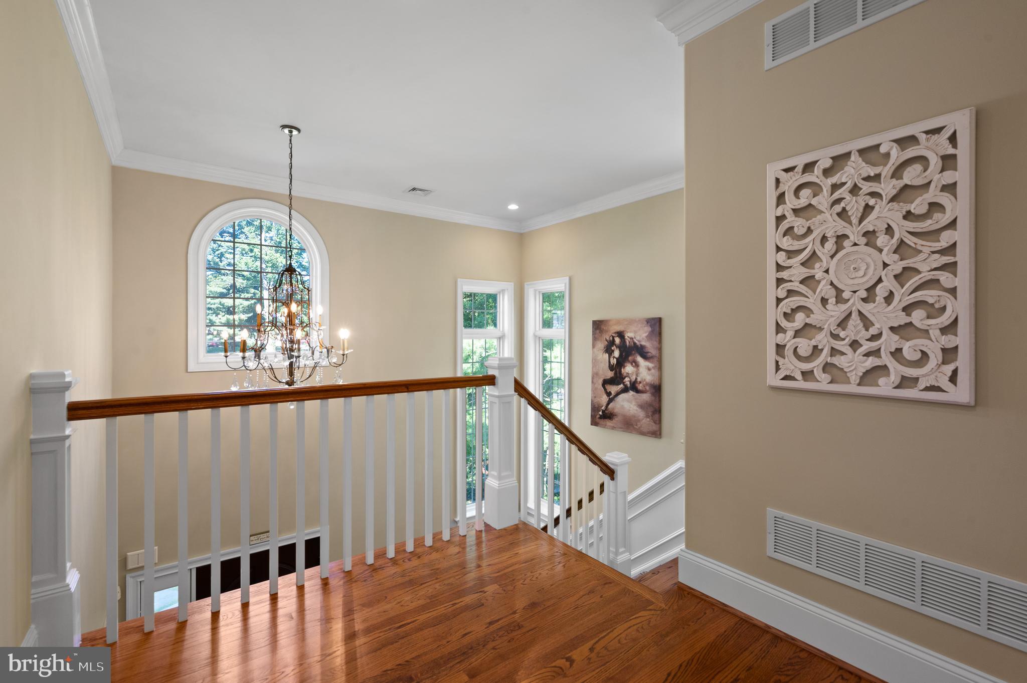 122 Old Lancaster Road Devon, PA 19333 - Photo 26 of 65 Second Floor Hallway