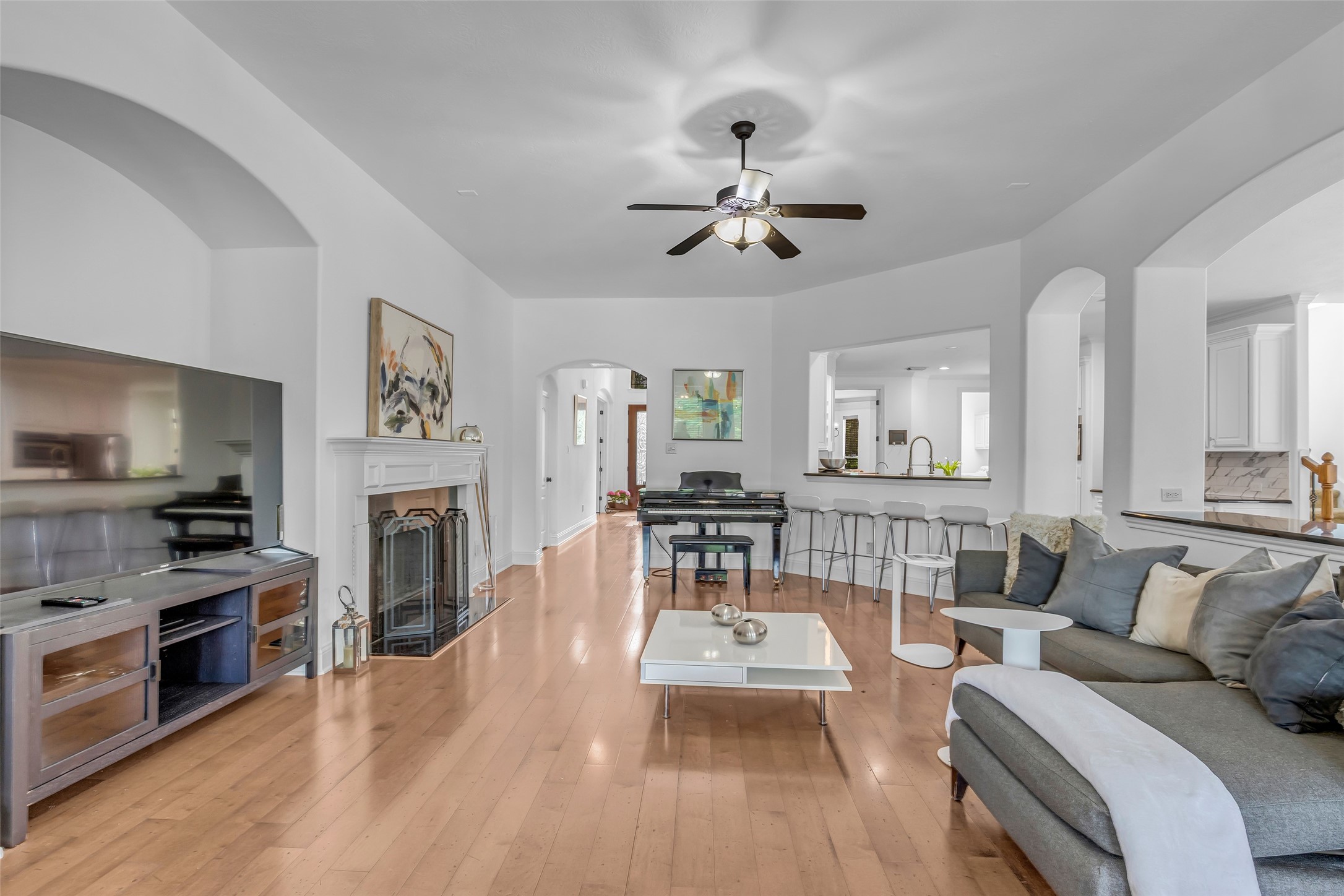 3 Mosaic Point Place Spring, TX 77389 - Photo 12 of 46