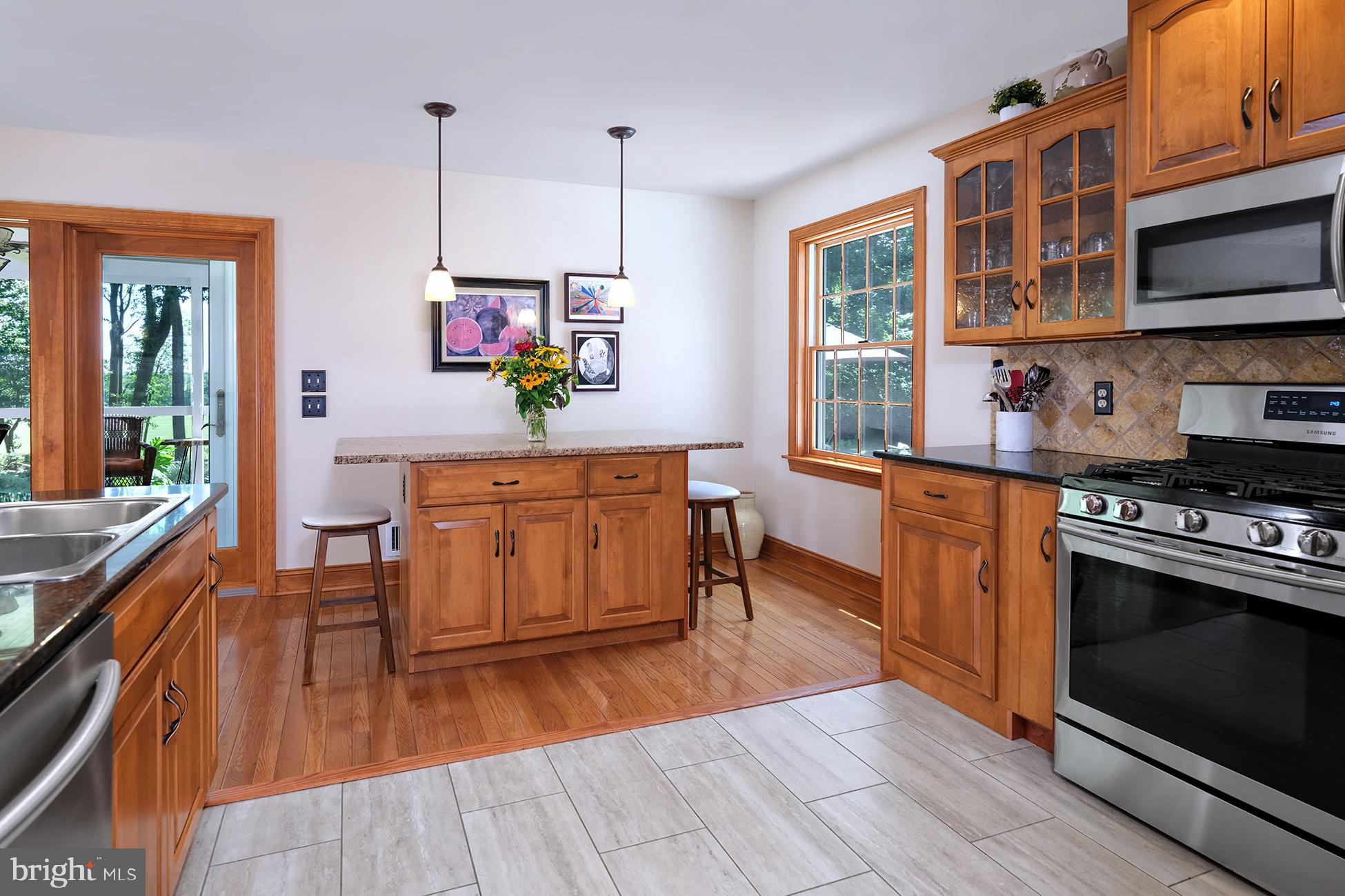 144 Sandy Ridge Road Stockton, NJ 08559 - Photo 8 of 31