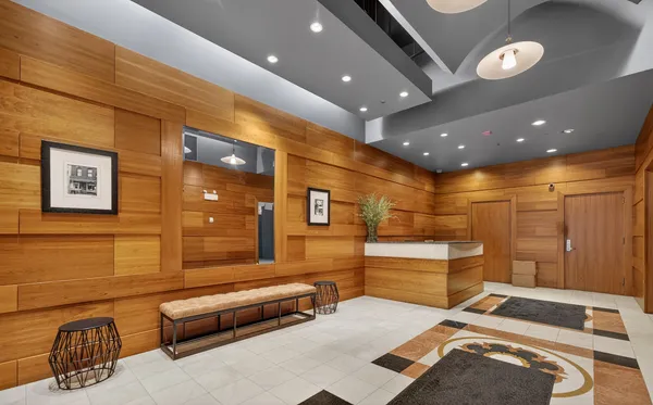 $4,200 | 1212 North Wells Street, Unit 1205, Chicago, IL 60610