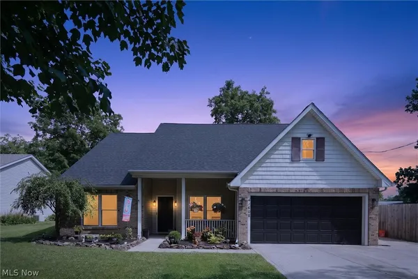 $279,999 | 41668 Birchwood Street, Elyria, OH 44035