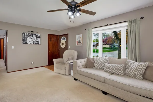$324,900 | 6199 North River Trail Drive, Milwaukee, WI 53225