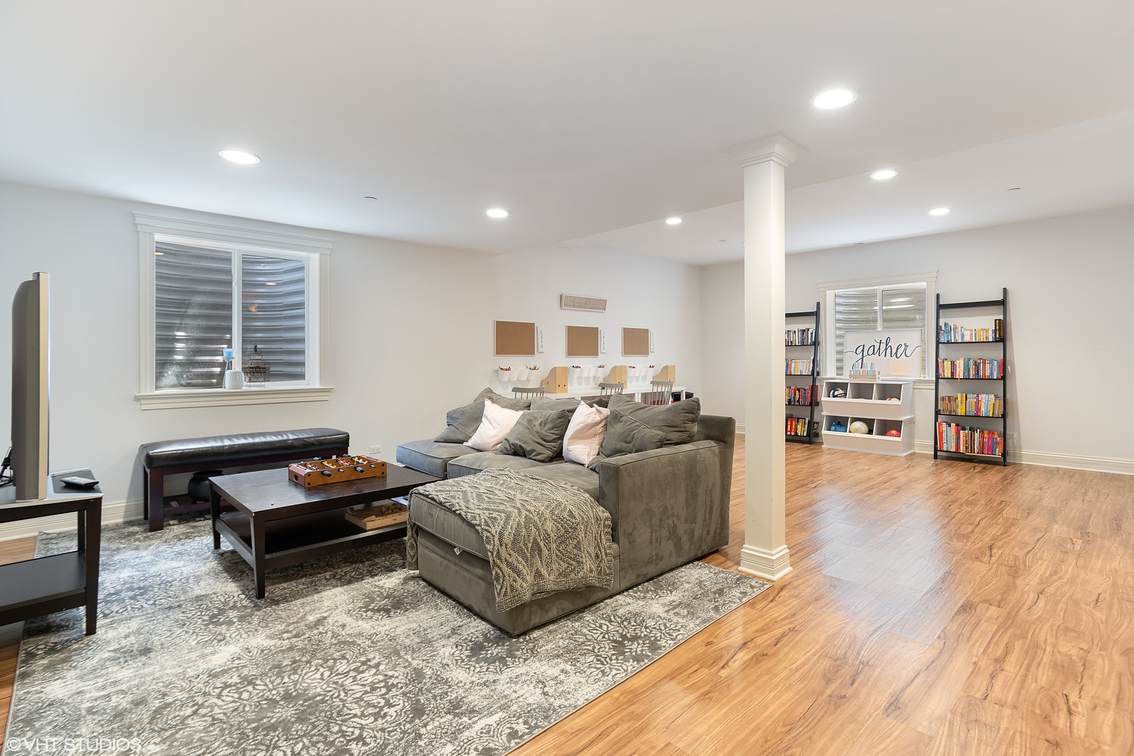 2407 Illinois Road Northbrook, IL 60062 - Photo 25 of 32