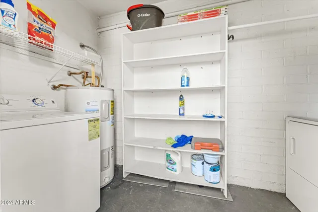 $2,800 | 8111 East Glenrosa Avenue, Scottsdale, AZ 85251