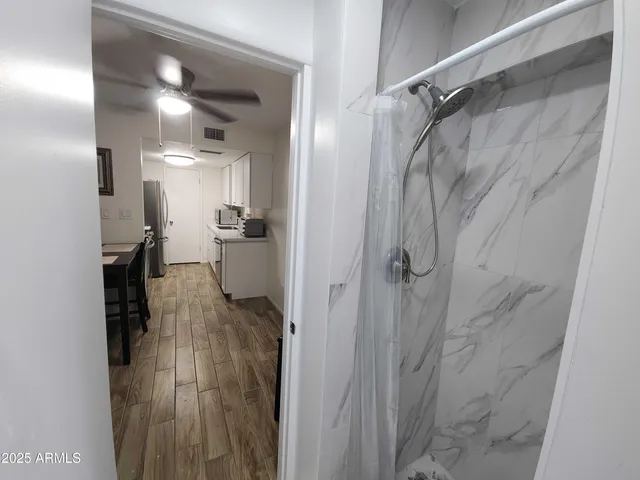 $2,800 | 8111 East Glenrosa Avenue, Scottsdale, AZ 85251