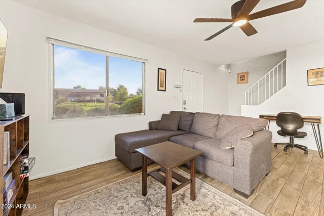 $2,800 | 8111 East Glenrosa Avenue, Scottsdale, AZ 85251