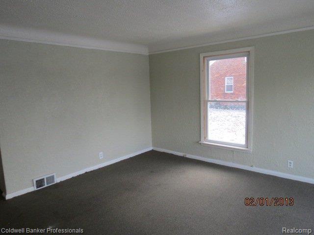 11336 Burt Road Detroit, MI 48228 - Photo 7 of 9 LIVING ROOM.JPG