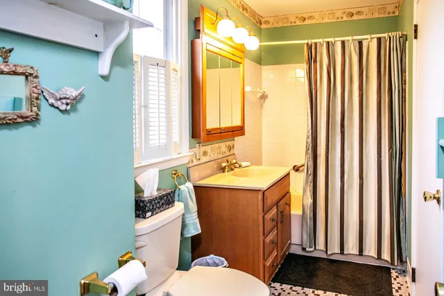 $499,100 | 643 Barbara Drive, East Norriton, PA 19403