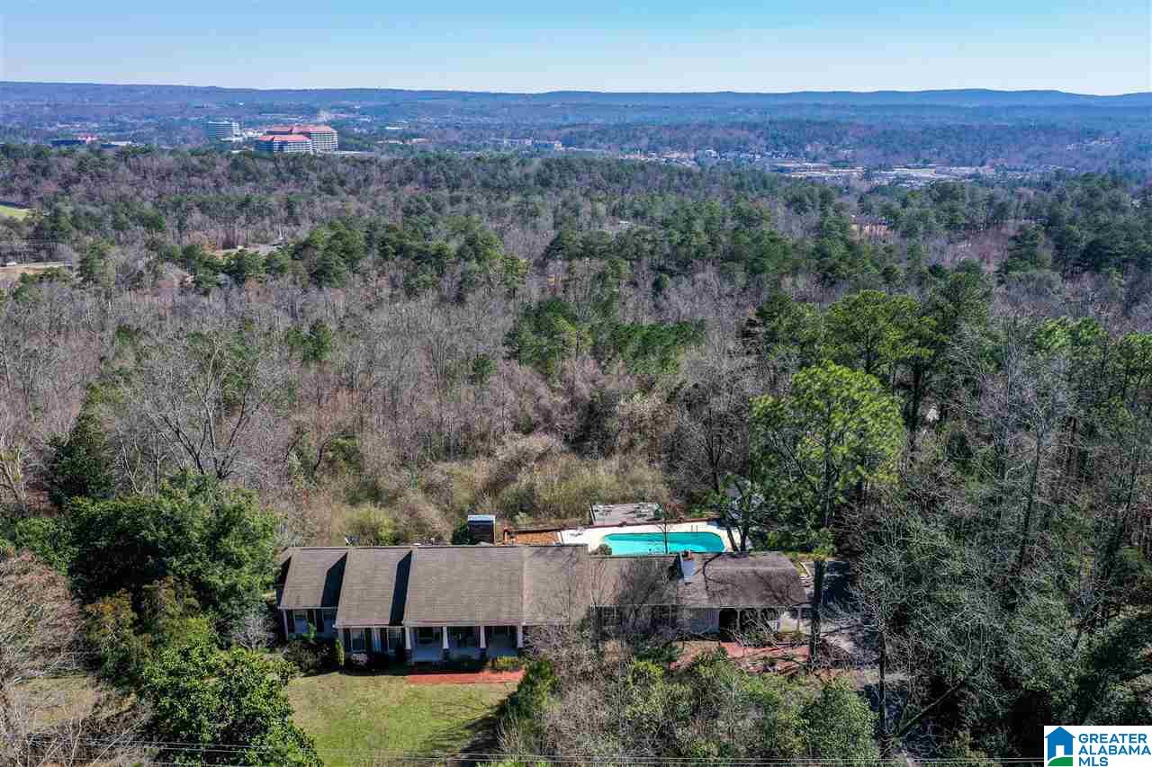 4565 Dolly Ridge Road Birmingham, AL 35243 - Photo 4 of 39
