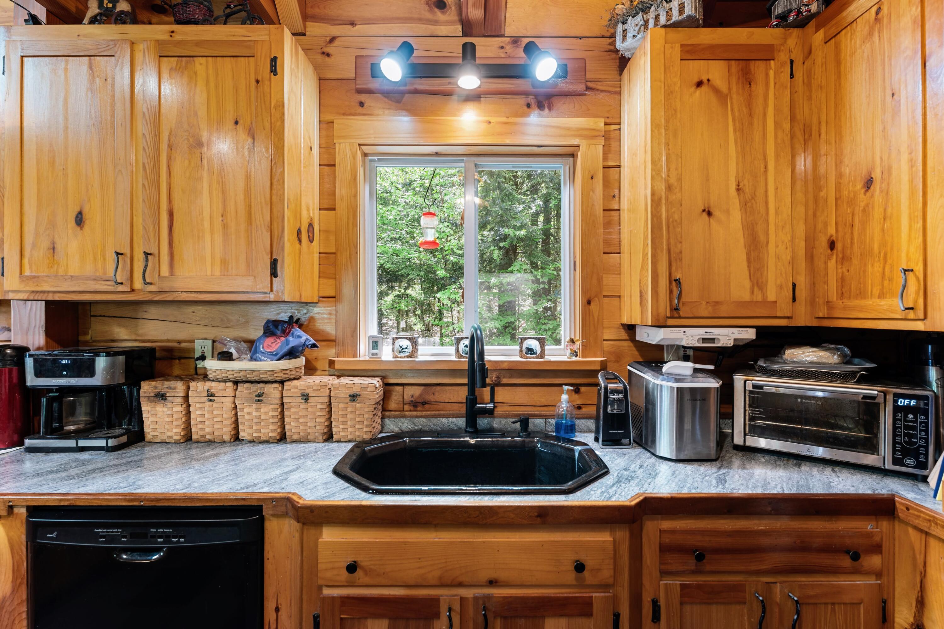 2451 Riverside Drive Vassalboro, ME 04989 - Photo 6 of 54 DSC09791