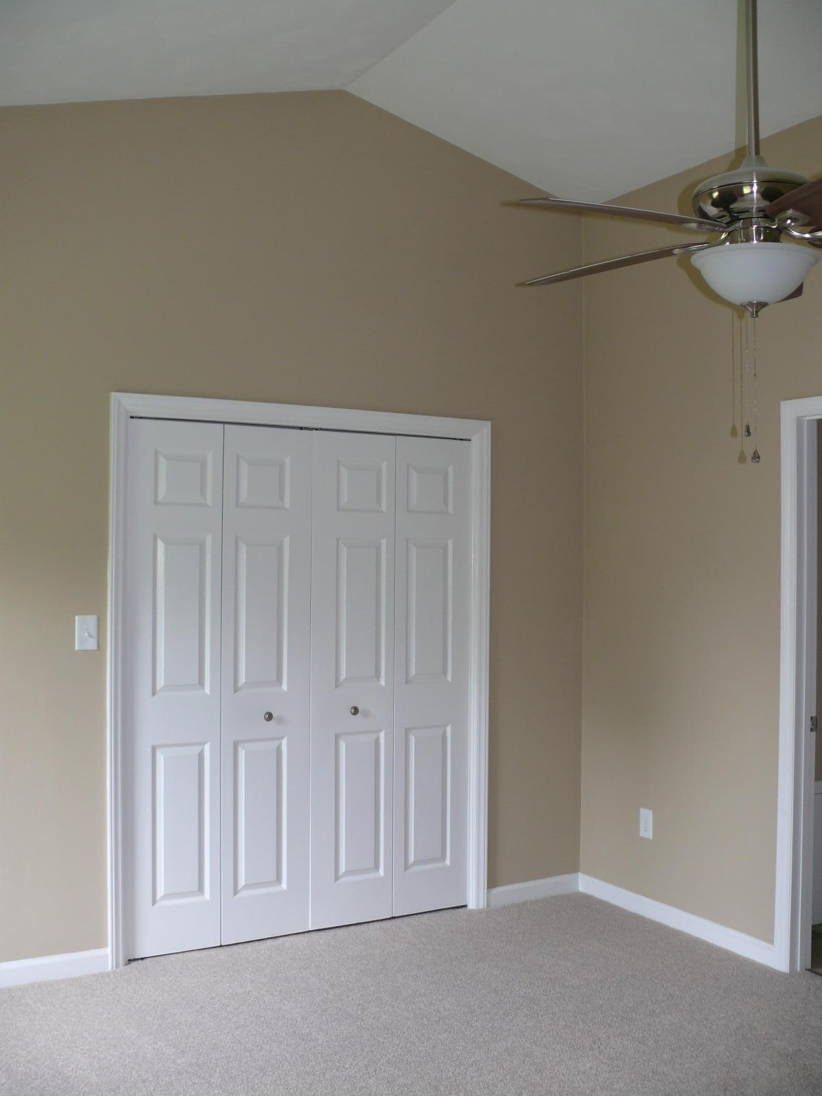 112 Jonathan Road Roanoke, VA 24019 - Photo 21 of 51 P1110408