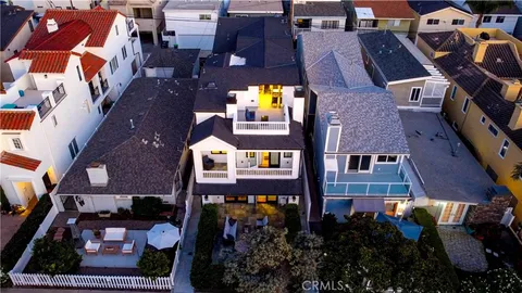 $19,995 | 512 Jasmine Avenue, Corona del Mar, CA 92625