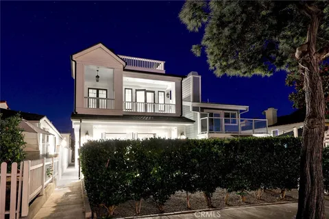 $19,995 | 512 Jasmine Avenue, Corona del Mar, CA 92625