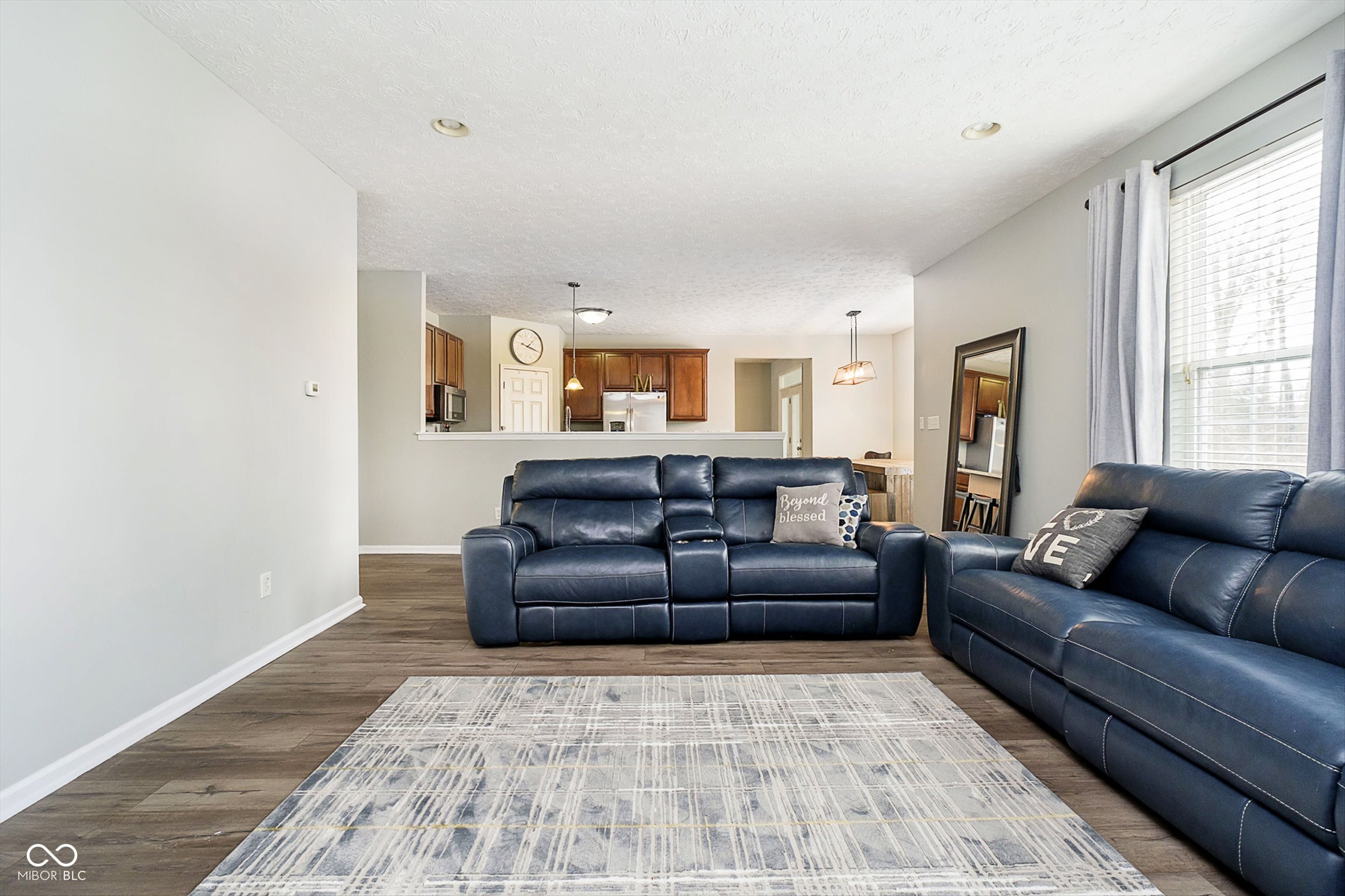 1251 Softwind Drive Indianapolis, IN 46260 - Photo 11 of 36