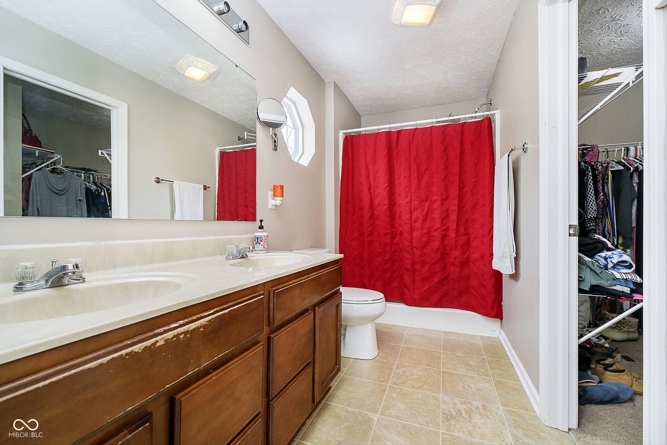 1251 Softwind Drive Indianapolis, IN 46260 - Photo 19 of 36