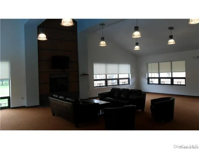 $2,000 | 12 Charles Lane, Unit 2B, Pomona, NY 10970