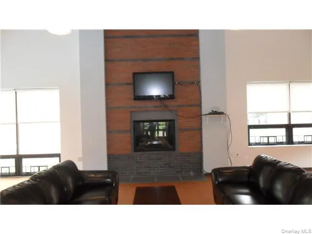 $2,000 | 12 Charles Lane, Unit 2B, Pomona, NY 10970