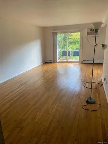 $2,000 | 12 Charles Lane, Unit 2B, Pomona, NY 10970