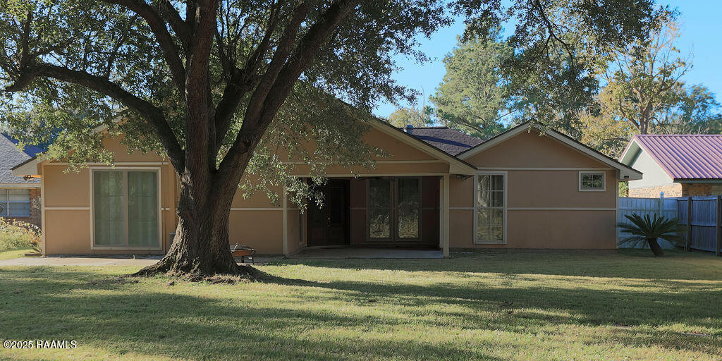 303 Terry Drive Lafayette, LA 70501 - Photo 4 of 37 _59A2574