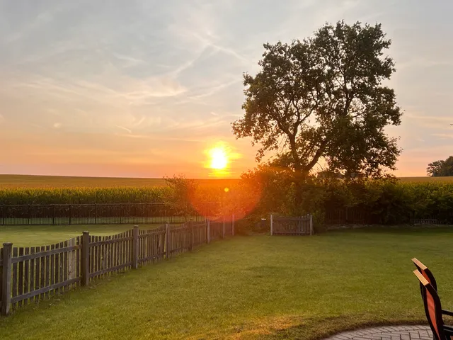 $450,000 | 1126 Arneita Street, Sycamore, IL 60178