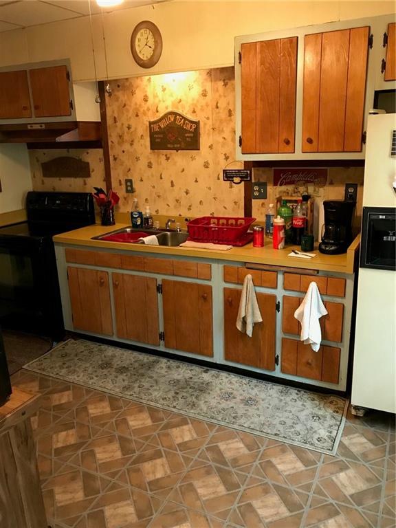 2260 Highway 88 Dunlevy, PA 15432 - Photo 3 of 23 Kitchen