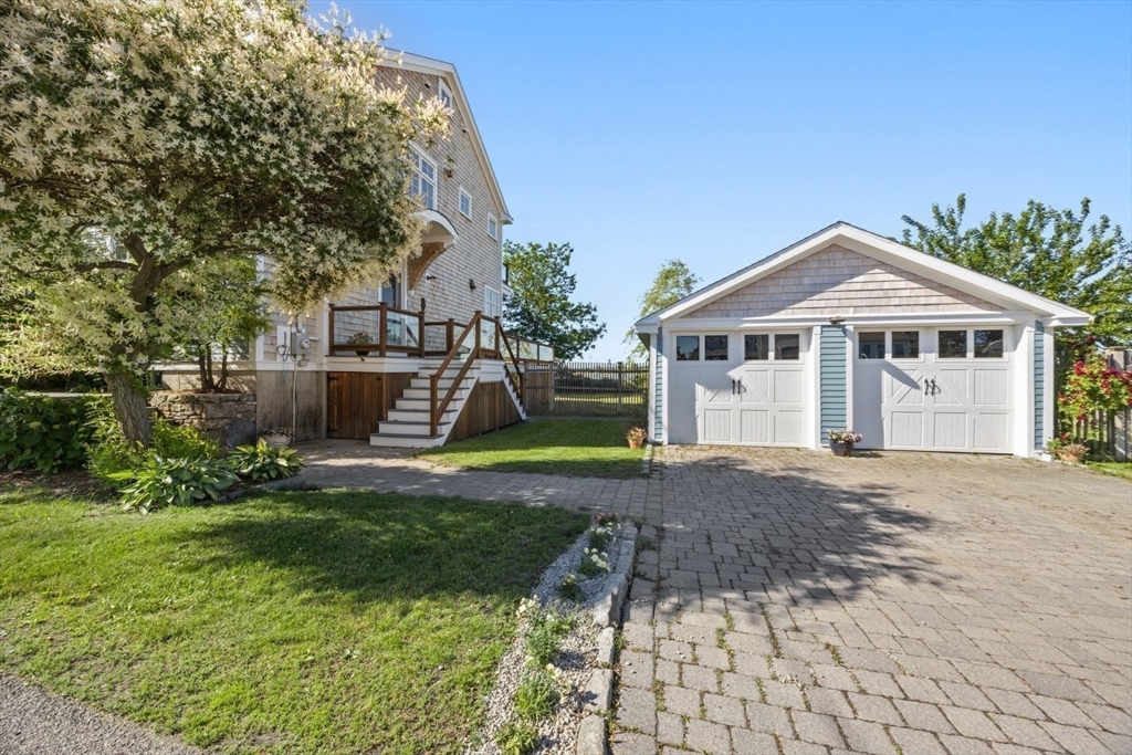 358 Rock Island Road Quincy, MA 02169 - Photo 37 of 40