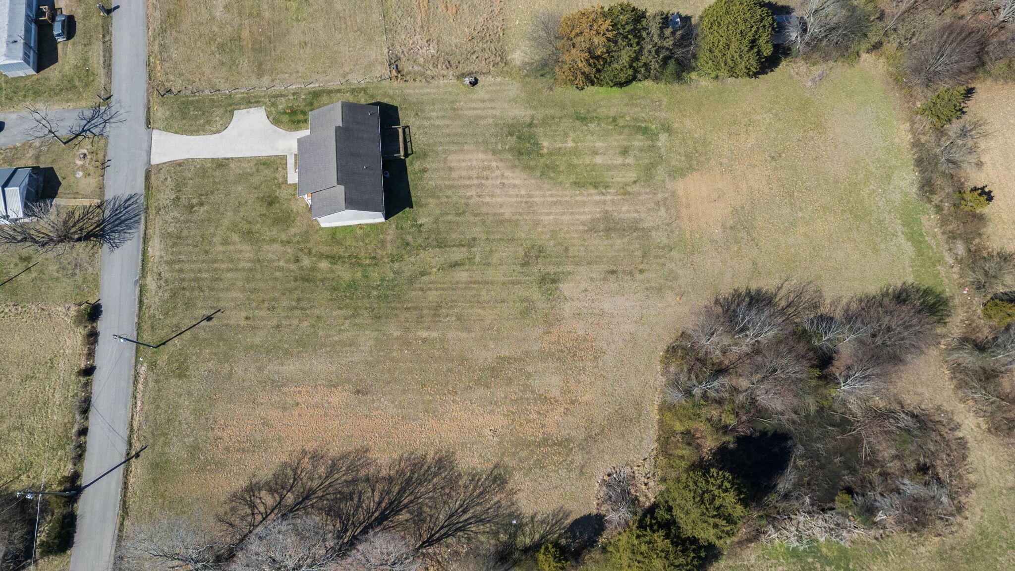 167 McClellan Road Madisonville, TN 37354 - Photo 30 of 40 34-web-or-mls-McCellen-Brieanna-9