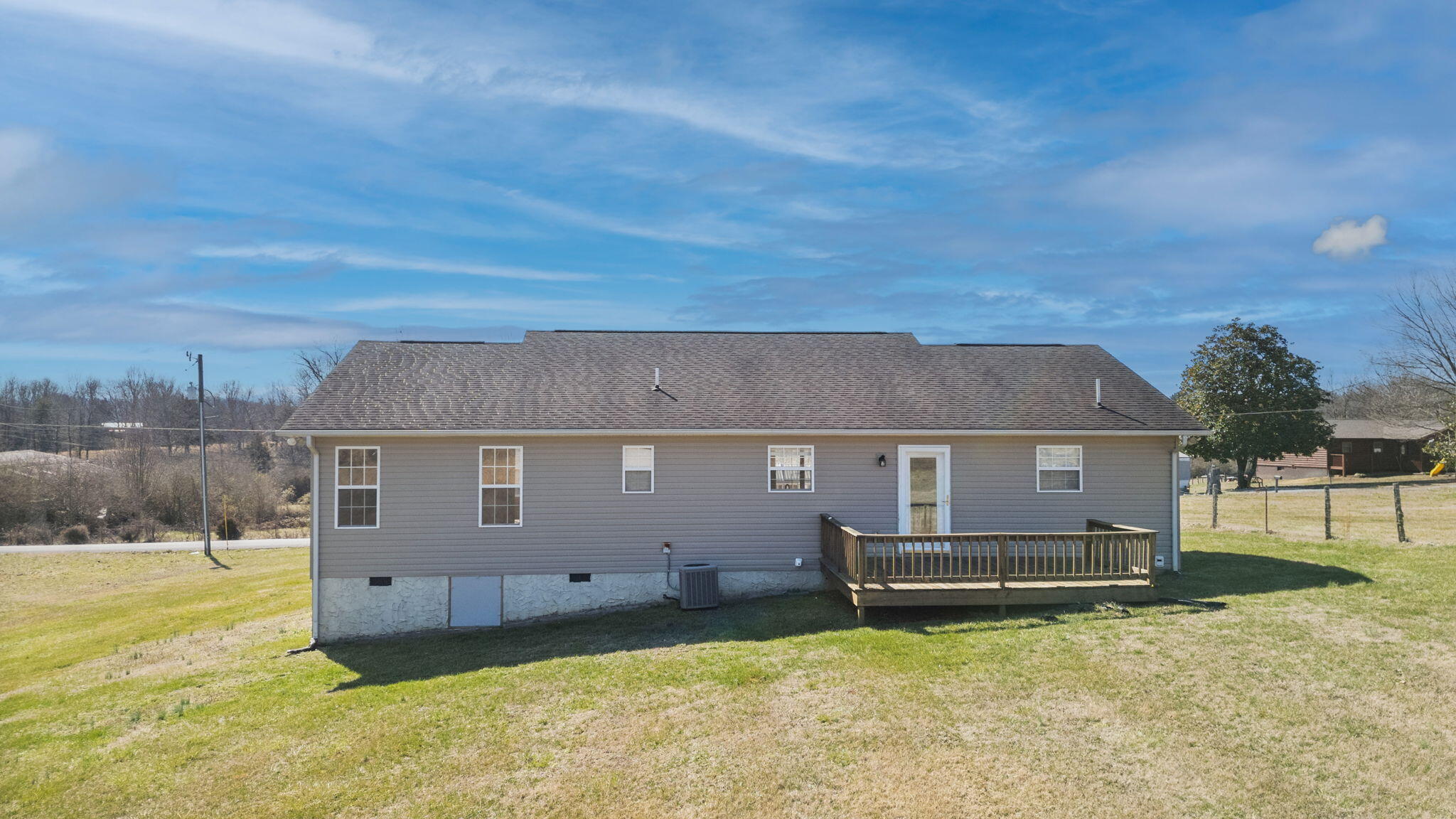 167 McClellan Road Madisonville, TN 37354 - Photo 35 of 40 40-web-or-mls-McCellen-Brieanna-11