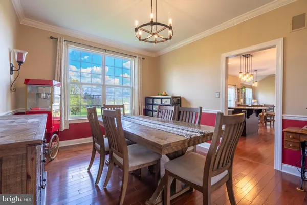 $850,000 | 605 Clarks Lane, West Chester, PA 19382