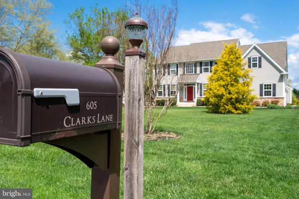 $850,000 | 605 Clarks Lane, West Chester, PA 19382