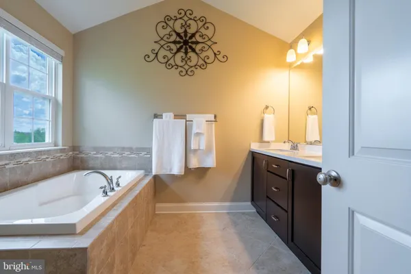 $850,000 | 605 Clarks Lane, West Chester, PA 19382