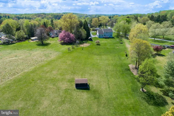 $850,000 | 605 Clarks Lane, West Chester, PA 19382