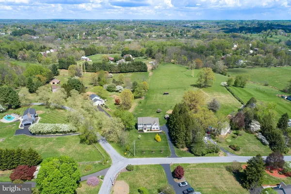 $850,000 | 605 Clarks Lane, West Chester, PA 19382