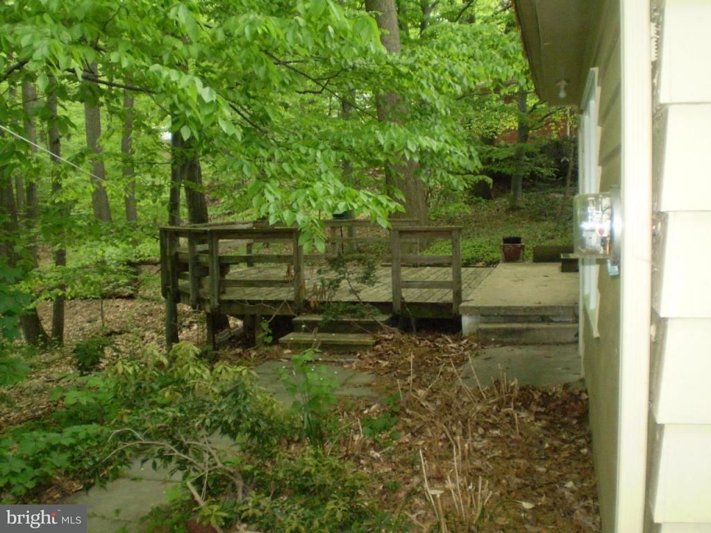 835 Hillaire Road Lancaster, PA 17601 - Photo 14 of 19 Gallery Image 14