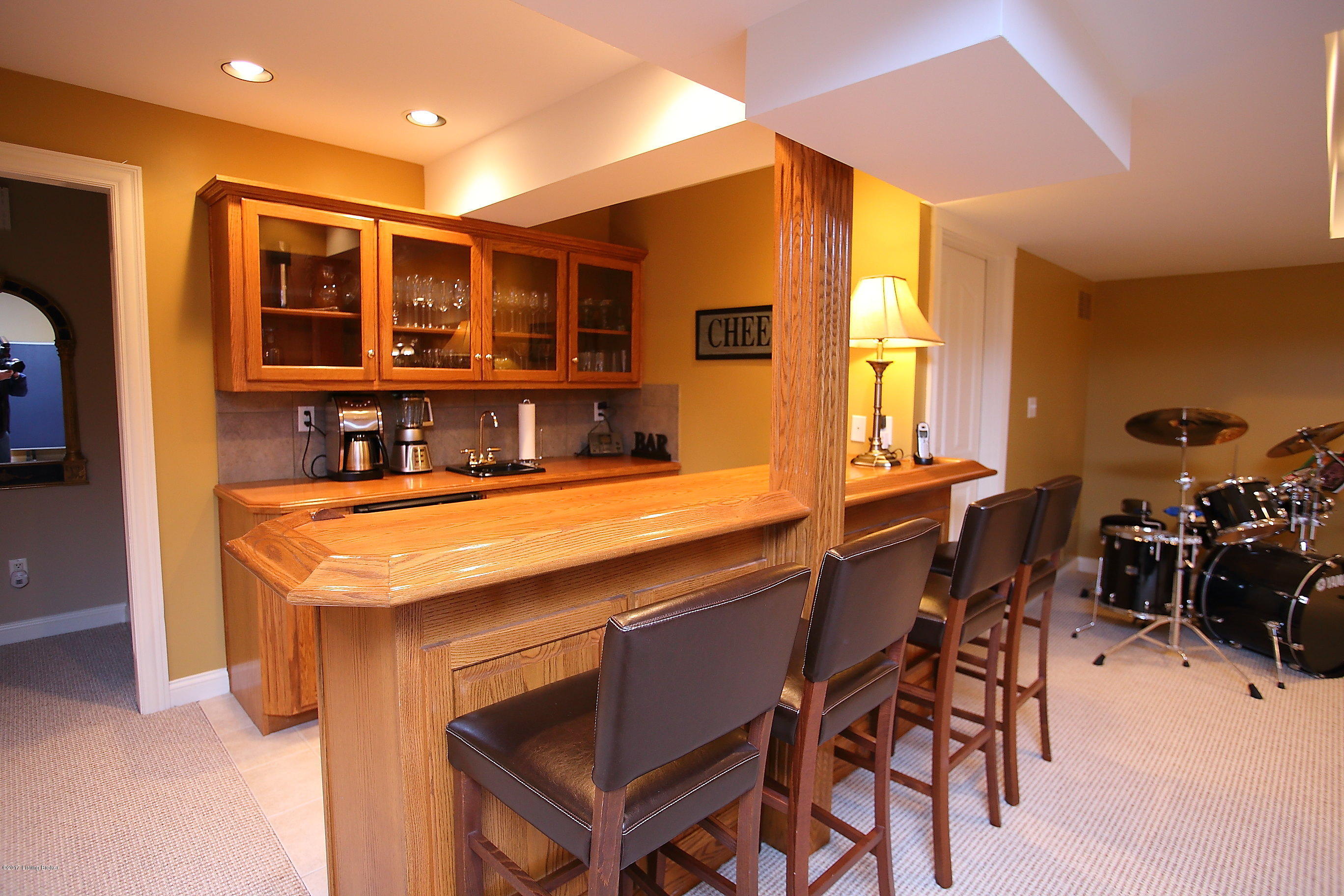 6307 Walnut Ridge Trail Prospect, KY 40059 - Photo 25 of 36 Lower level full Wet Bar