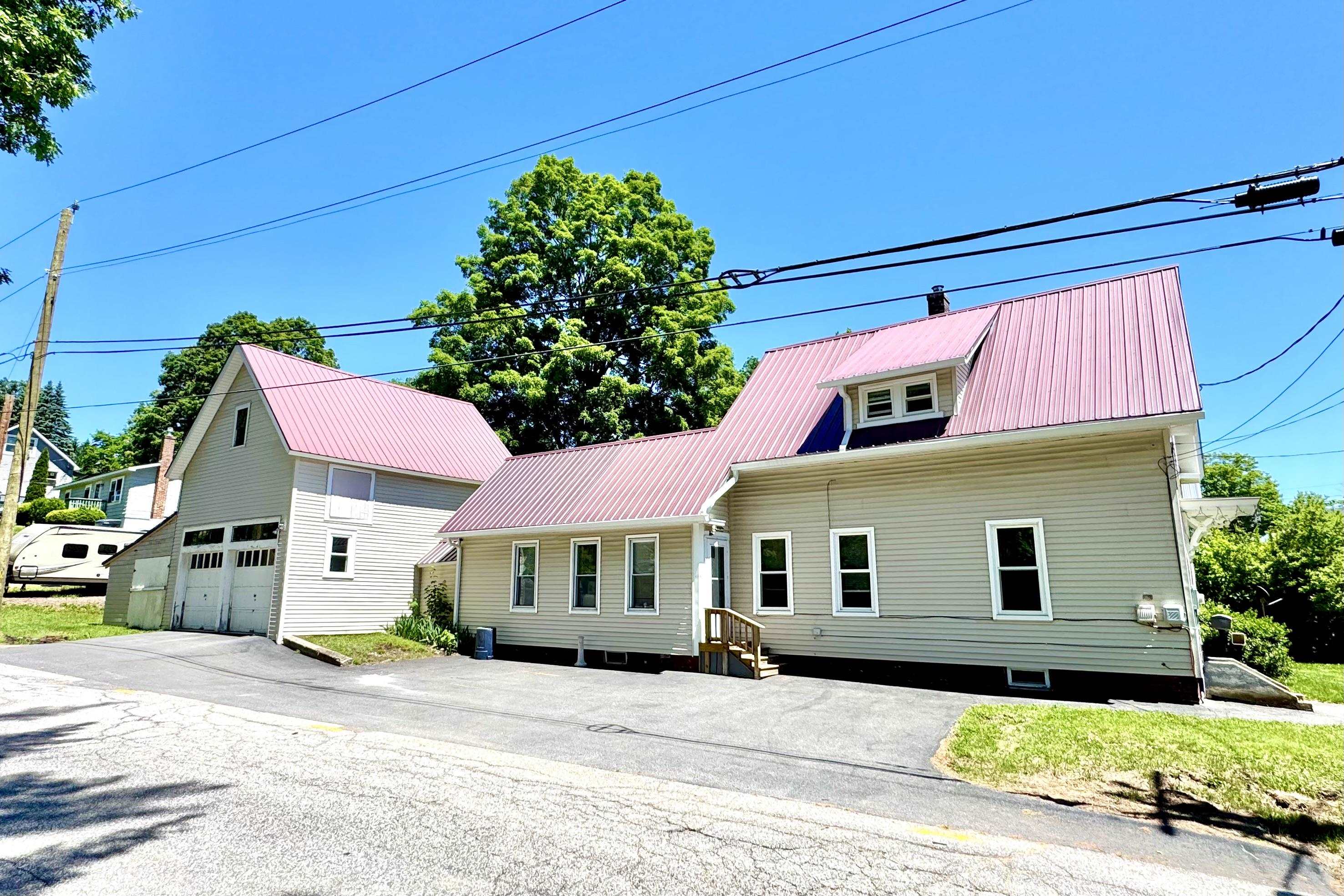 39 Chestnut Street Tilton, NH 03276 - Photo 5 of 39