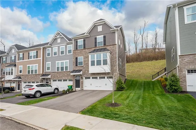 $359,900 | 412 Greenwood Drive, Canonsburg, PA 15317