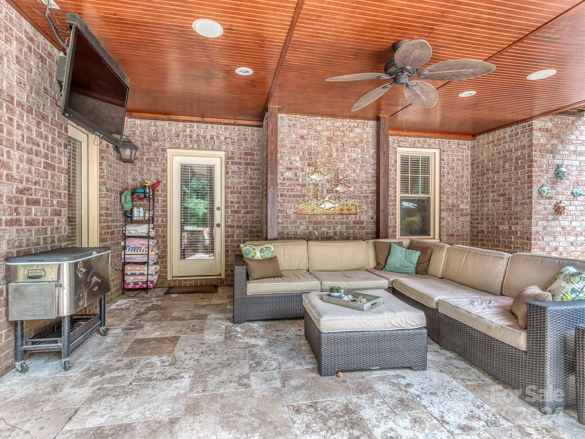 2028 Maynard Road Charlotte, NC 28270 - Photo 29 of 34 a living room with furniture and a large window