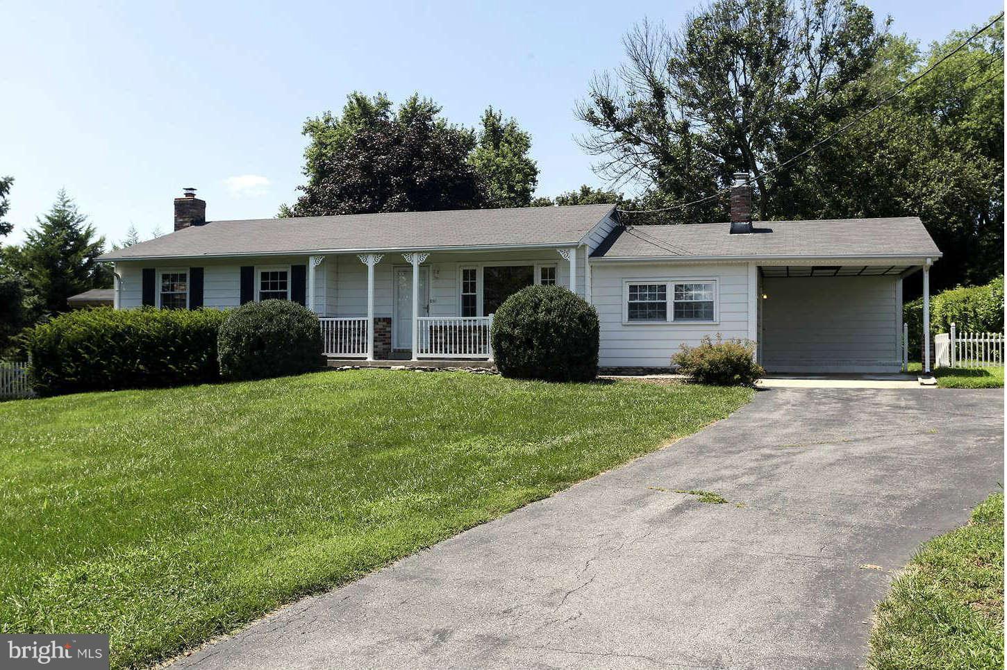 28408 Clarksburg Road Damascus, MD 20872 - Photo 21 of 29 Exterior Front