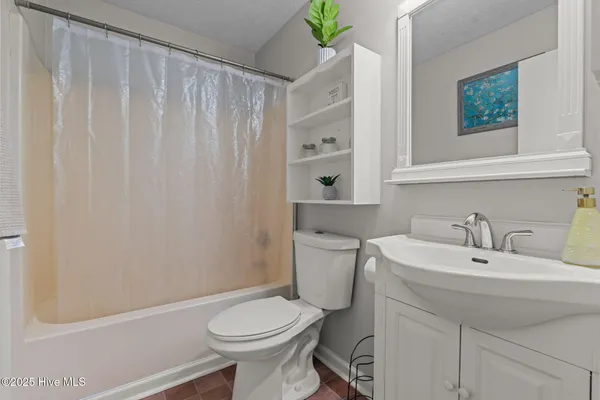 $1,625 | 39 Orrin Court, Spring Lake, NC 28390