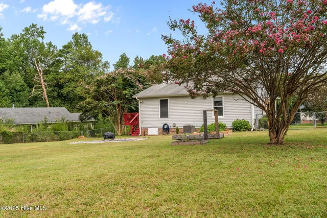 $1,625 | 39 Orrin Court, Spring Lake, NC 28390