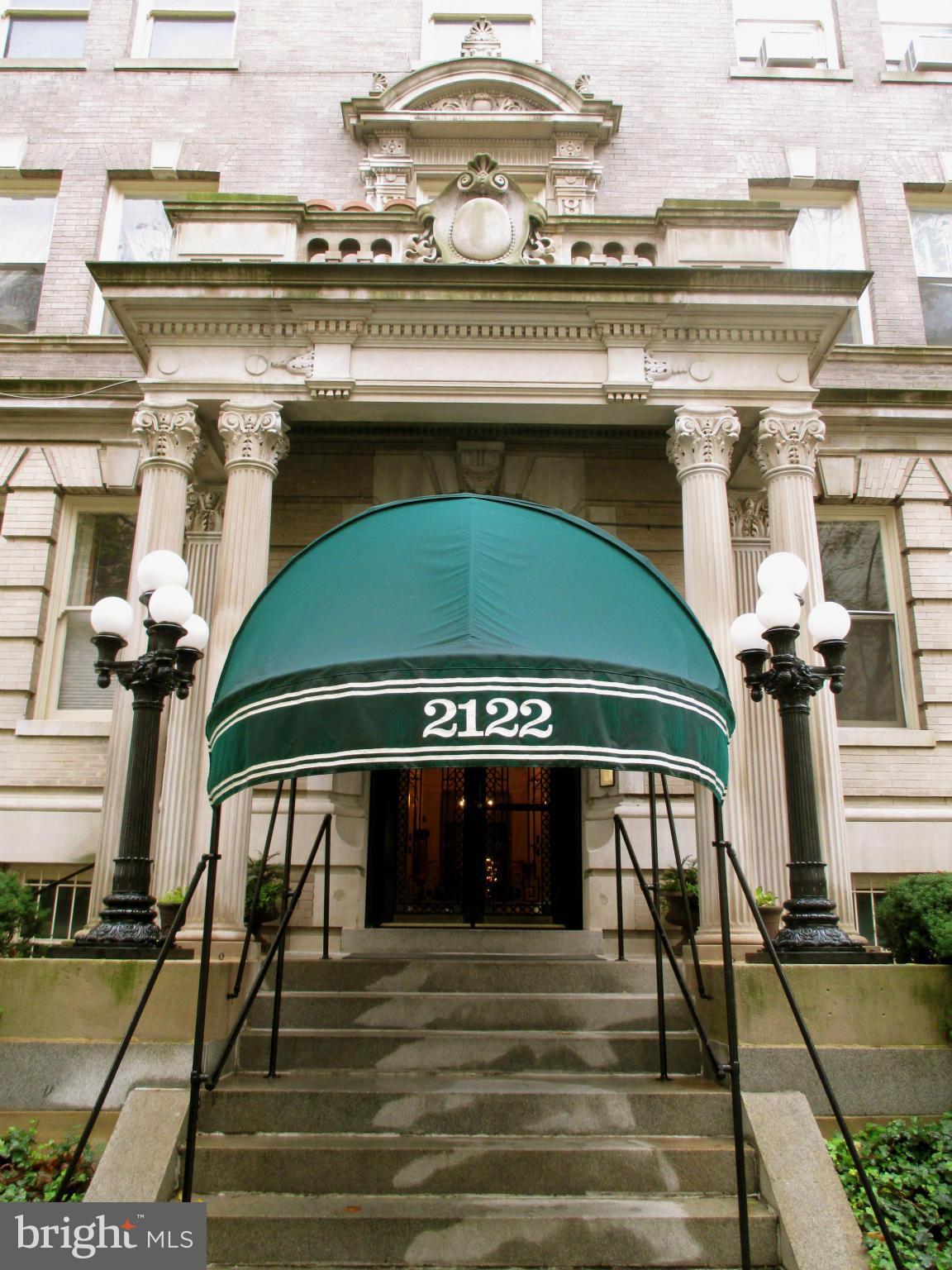 Exterior (Front)