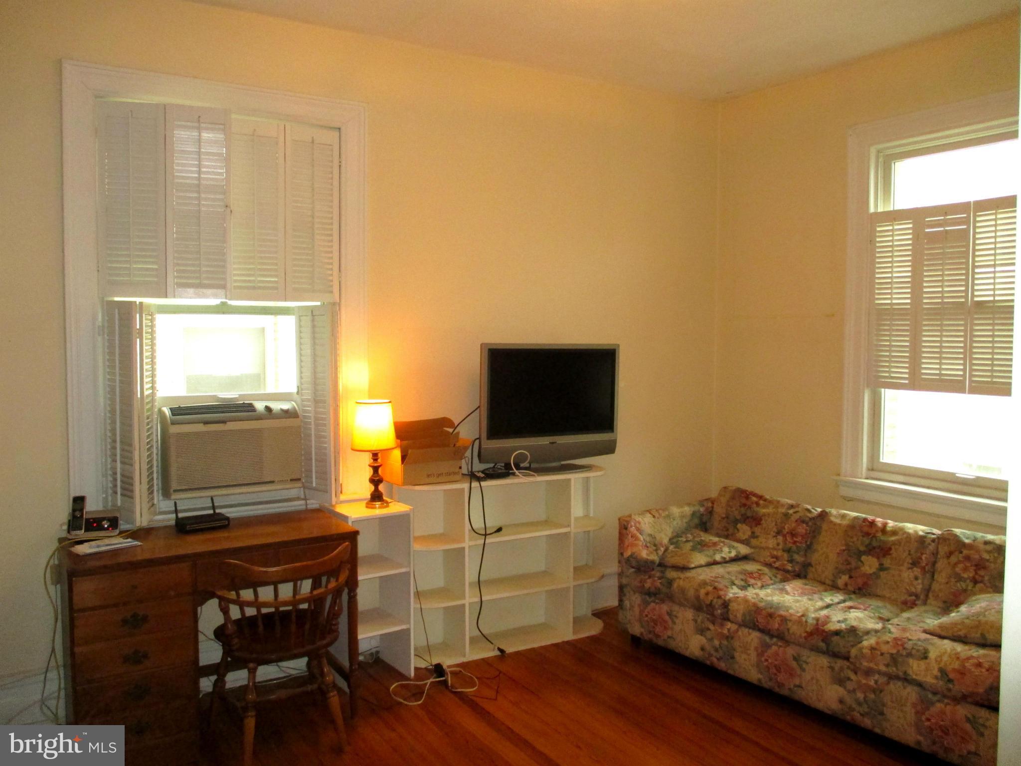 2122 California Street Northwest, Unit 562 Washington, DC 20008 - Photo 11 of 25 Bedroom