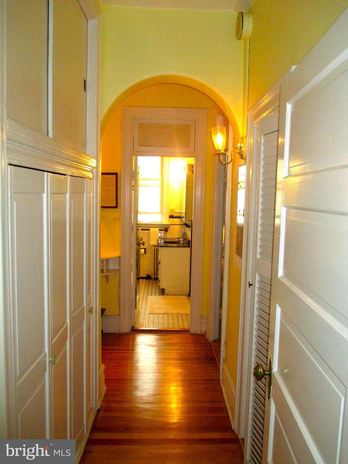 2122 California Street Northwest, Unit 562 Washington, DC 20008 - Photo 9 of 25 Interior (General)