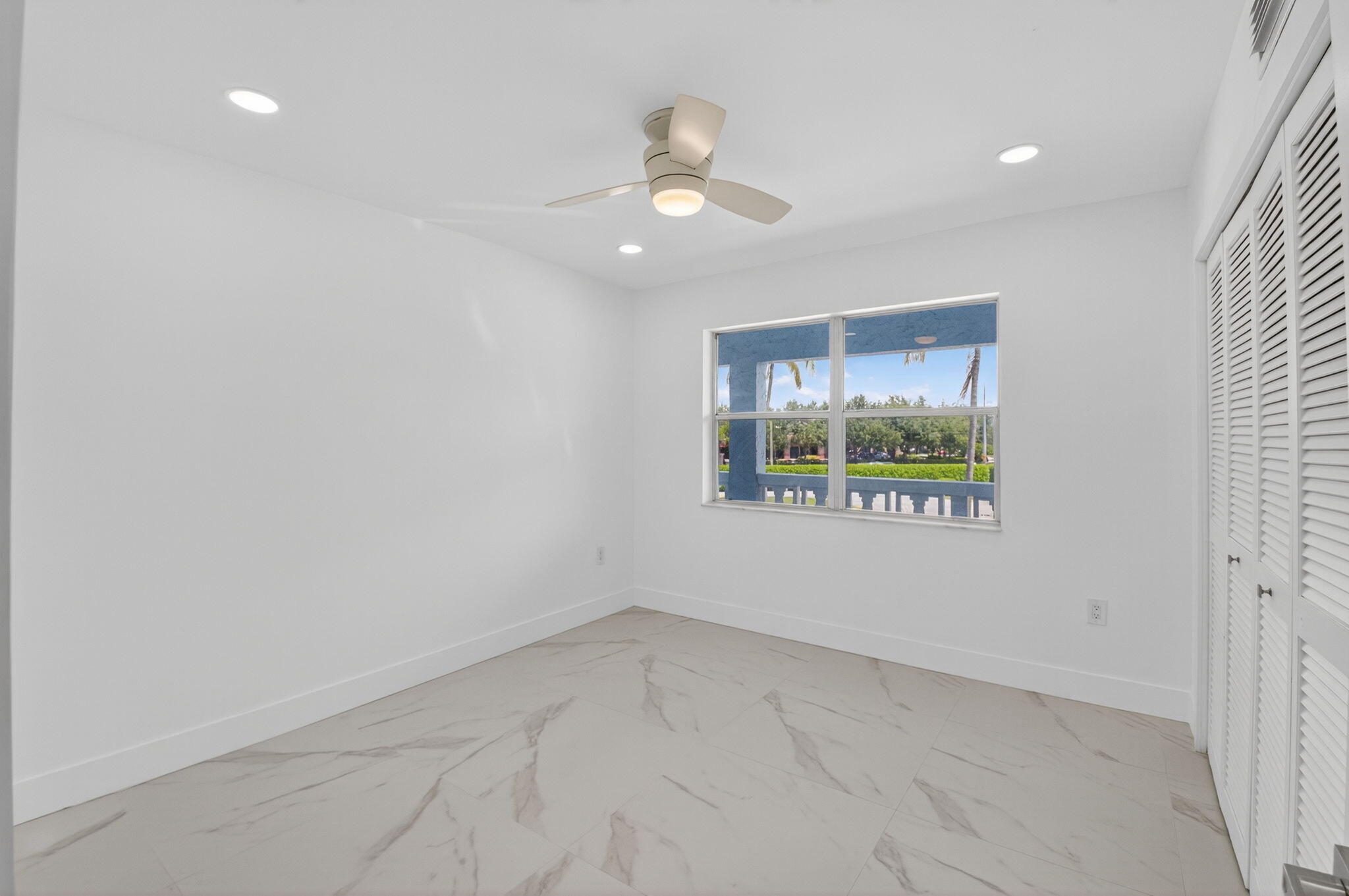 9886 Marina Boulevard, Unit 622 Boca Raton, FL 33428 - Photo 16 of 31 23-web-or-mls-075_DSC_0786