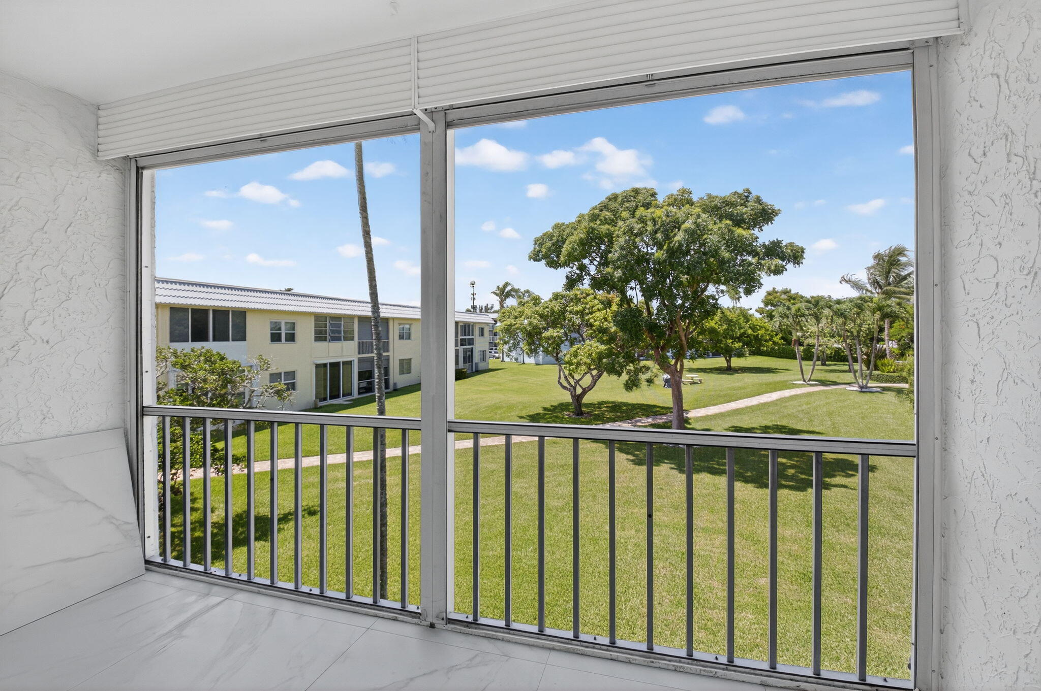 9886 Marina Boulevard, Unit 622 Boca Raton, FL 33428 - Photo 26 of 31 25-web-or-mls-077_DSC_0799