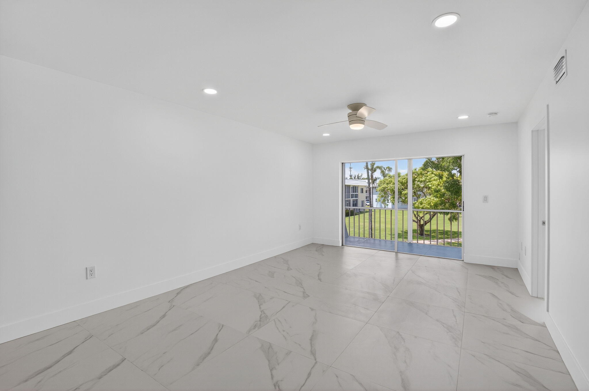 9886 Marina Boulevard, Unit 622 Boca Raton, FL 33428 - Photo 30 of 31 7-web-or-mls-059_DSC_0708