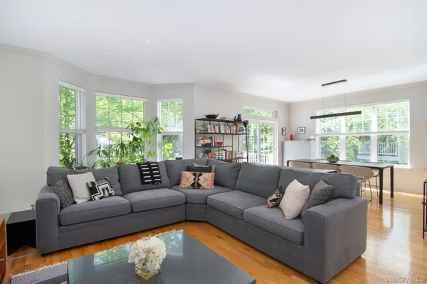 $775,000 | 903 Pheasant Woods Road, Briarcliff Manor, NY 10510