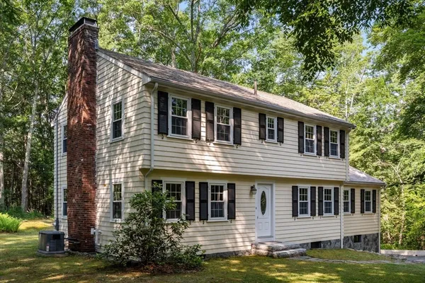 $1,195,000 | 113 Newbridge Road, Sudbury, MA 01776